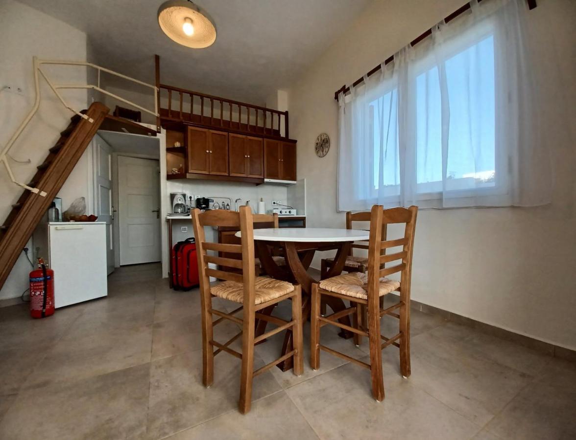 Apartament Rhykkes Farmhouse With View Ano Sangrion Zewnętrze zdjęcie